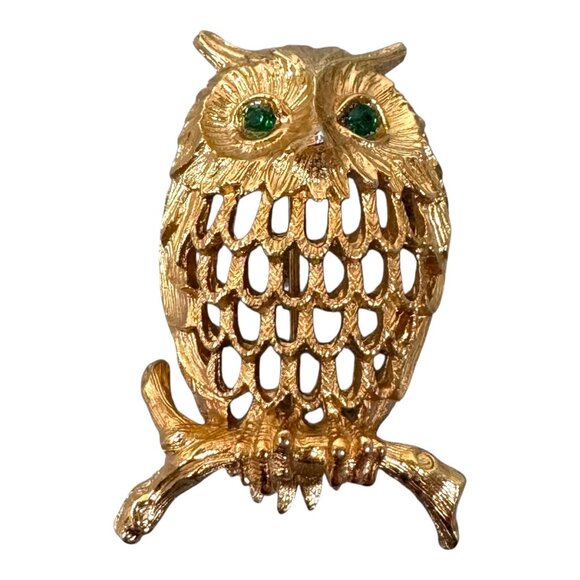 Napier Owl Brooch Pin Jewelry Gold-Tone Emerald Green Gemstone Eyes Retro 1.5" - Picture 1 of 5
